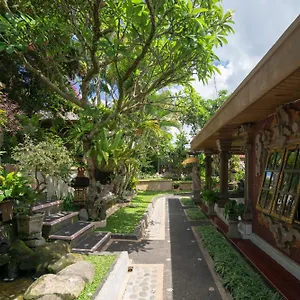 2* Guest house Nuaja Balinese